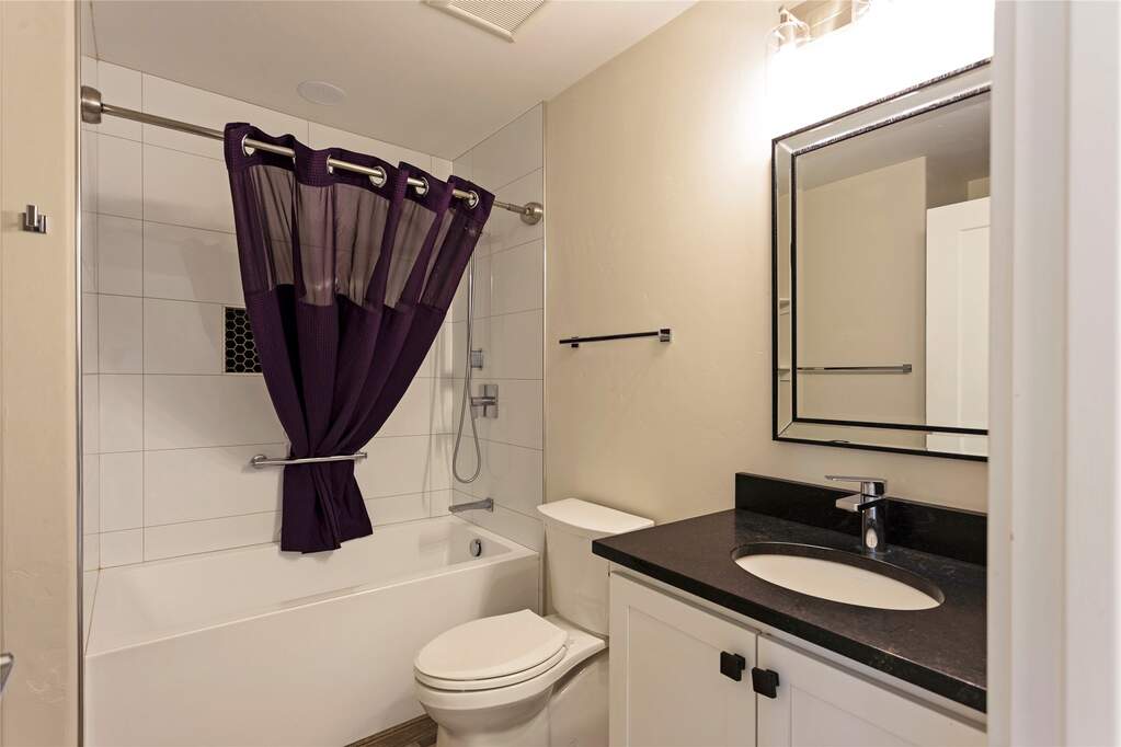 3 Bedroom Single Family Home/House's Image 36