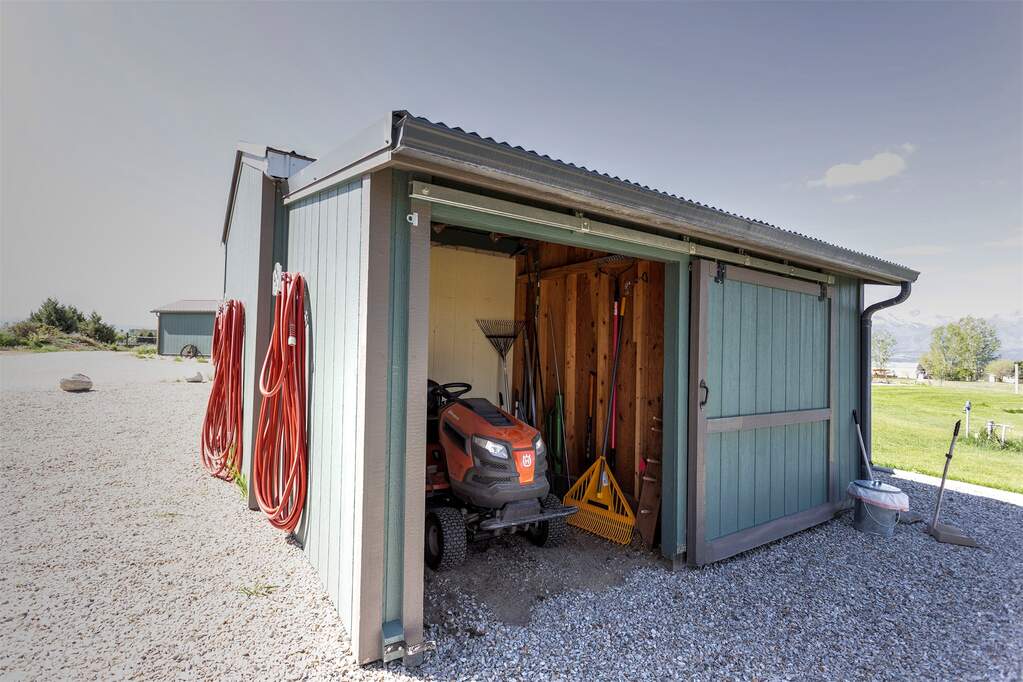 3 Bedroom Single Family Home/House's Image 44
