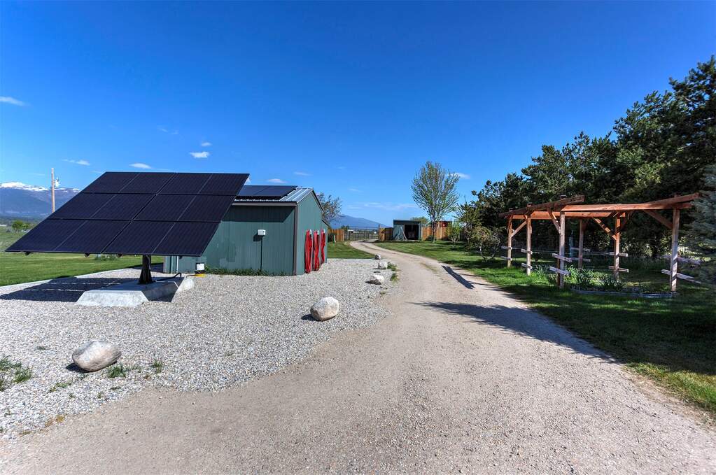 3 Bedroom Single Family Home/House's Image 50