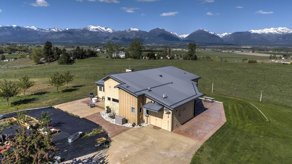 3 Bedroom Single Family Home/House's Image 51