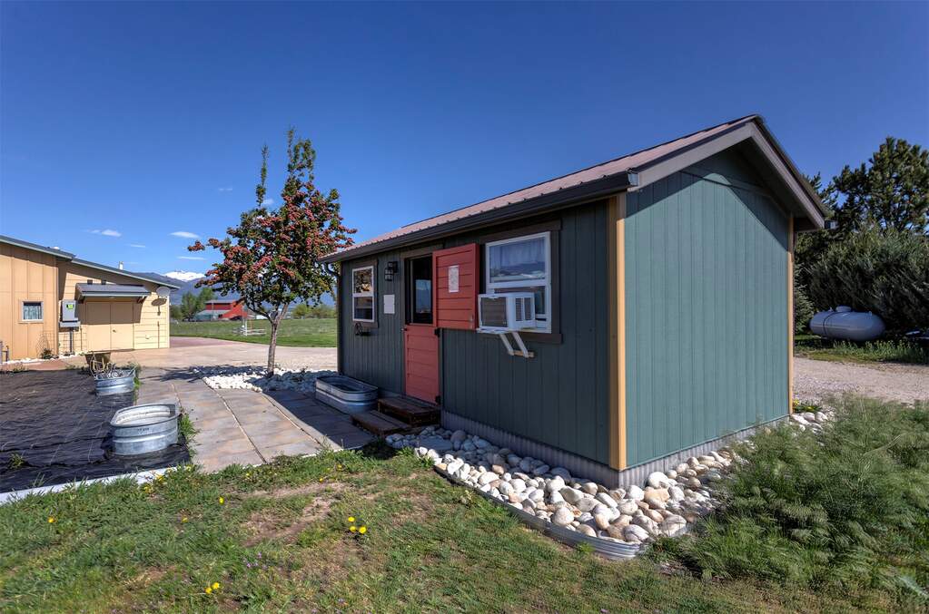 3 Bedroom Single Family Home/House's Image 59