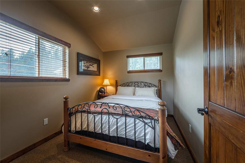 13 Bedroom Single Family Home/House's Image 152