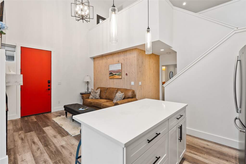 2 Bedroom Apartment/Flat's Image 11