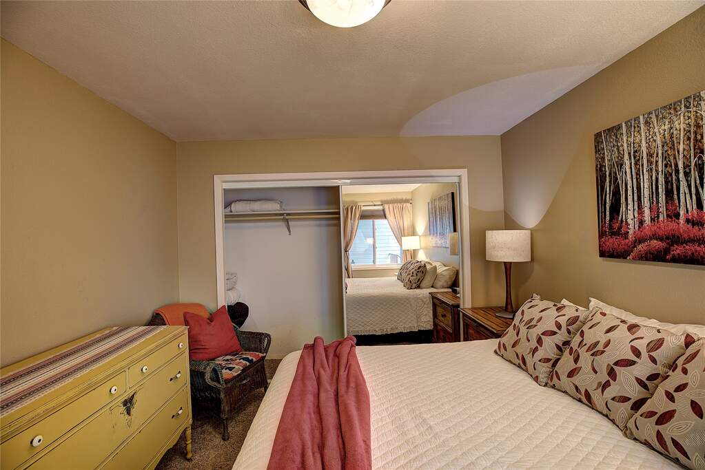 2 Bedroom Villa/Townhouse's Image 11