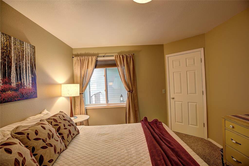 2 Bedroom Villa/Townhouse's Image 12