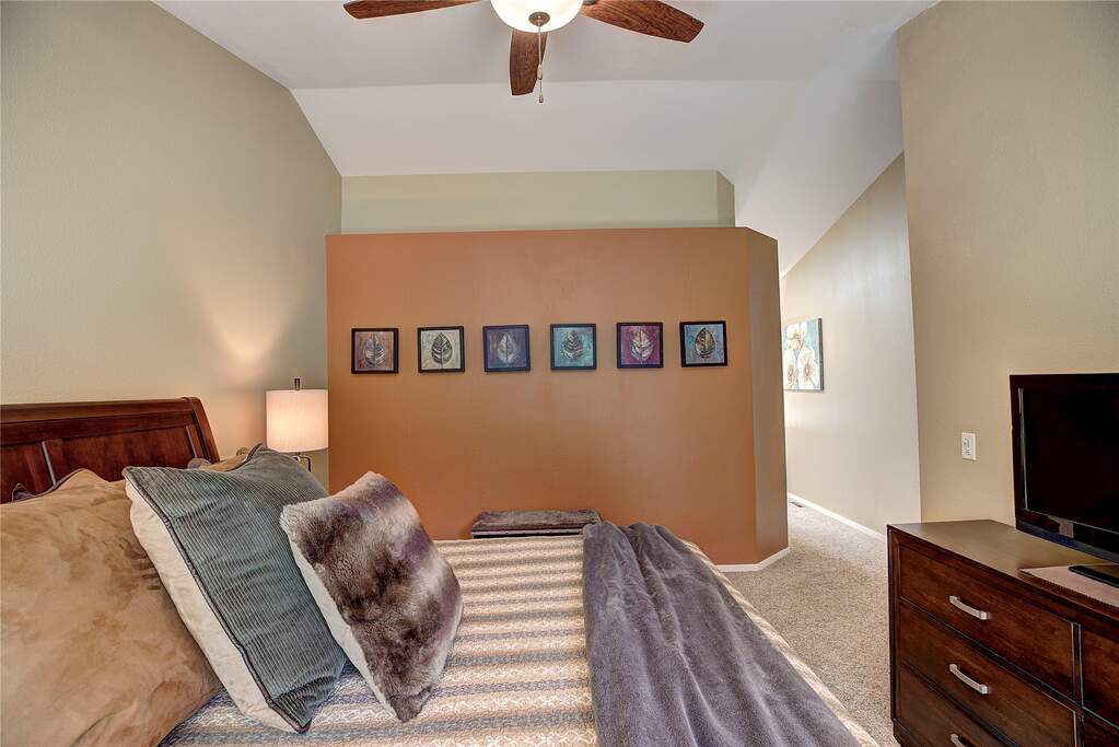 2 Bedroom Villa/Townhouse's Image 22