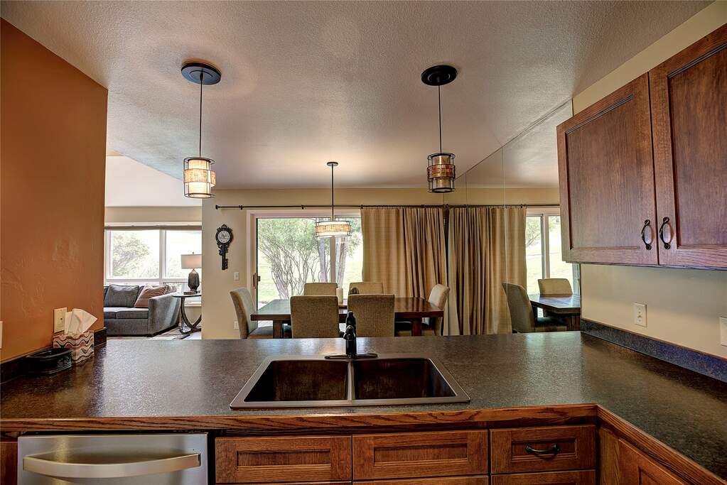 2 Bedroom Villa/Townhouse's Image 5