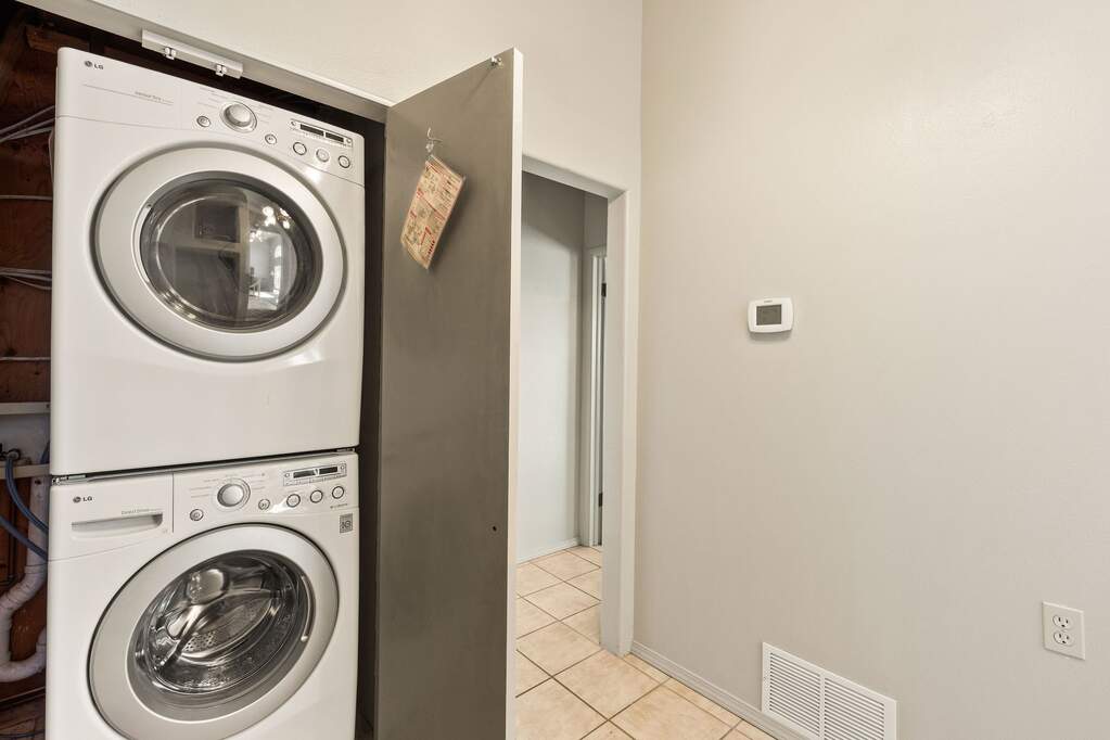 3 Bedroom Single Family Home/House's Image 23