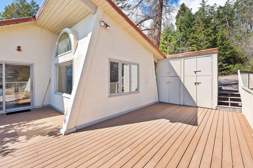 3 Bedroom Single Family Home/House's Image 43