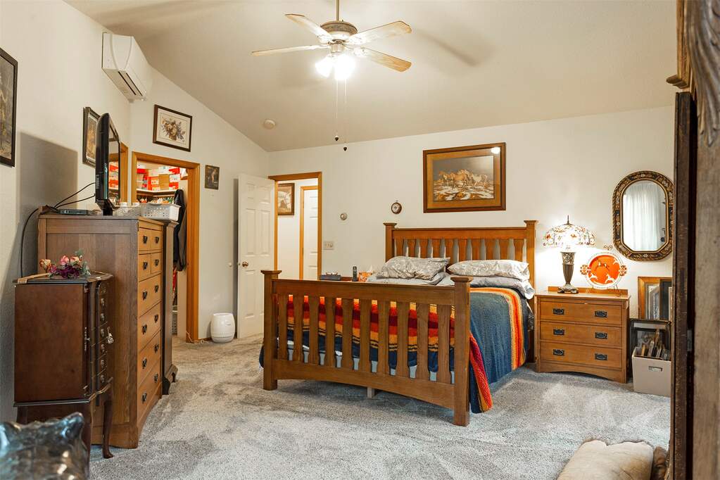 4 Bedroom Single Family Home/House's Image 13
