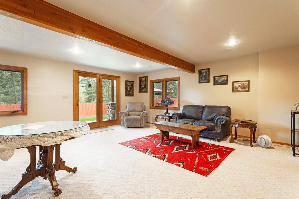 4 Bedroom Single Family Home/House's Image 21