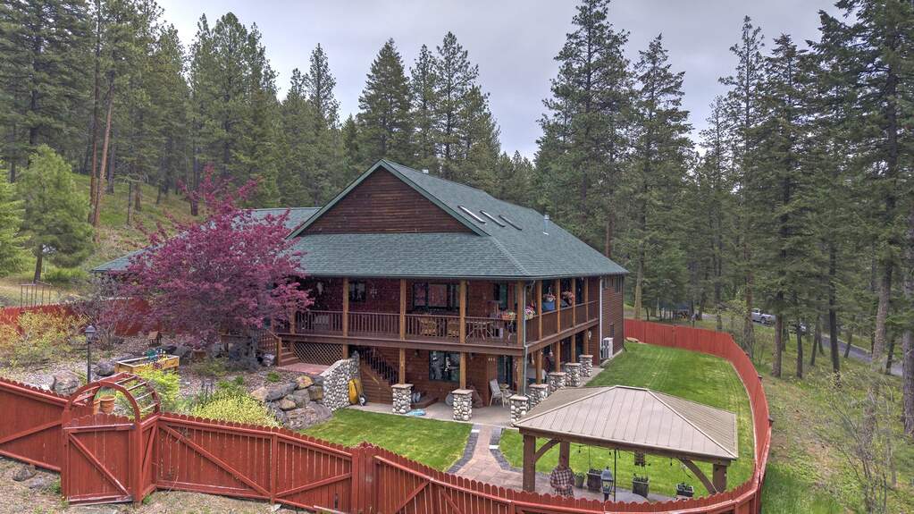 4 Bedroom Single Family Home/House's Image 26