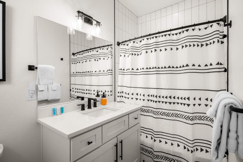 3 Bedroom Apartment/Flat's Image 35