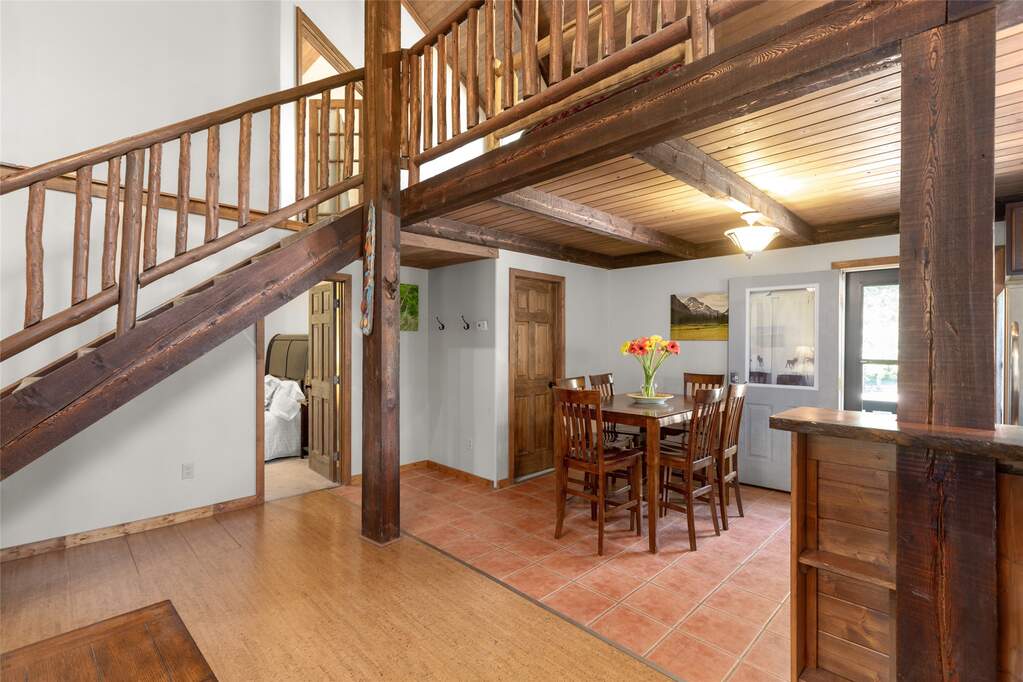 17 Bedroom Single Family Home/House's Image 91