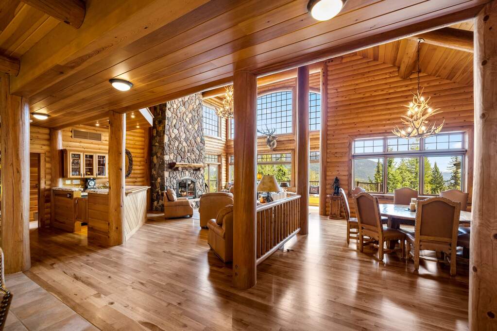 5 Bedroom Single Family Home/House's Image 24
