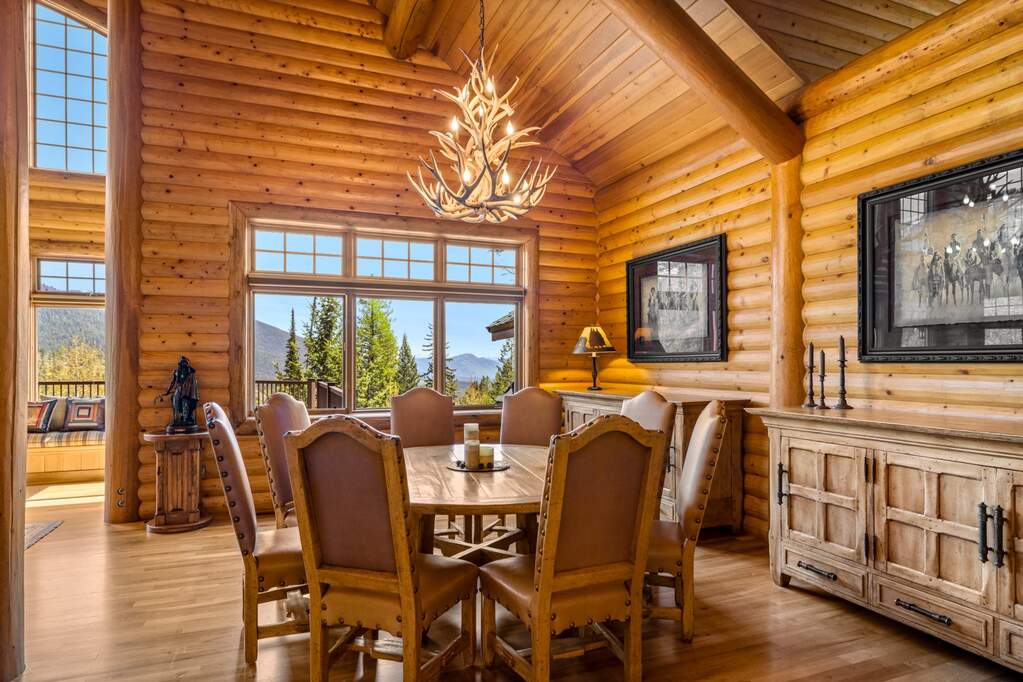 5 Bedroom Single Family Home/House's Image 25