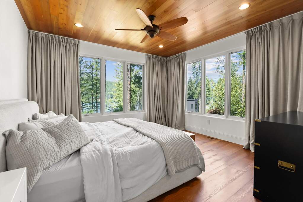 4 Bedroom Single Family Home/House's Image 13