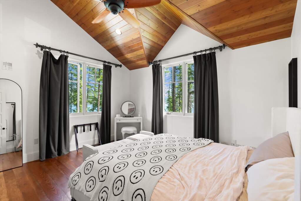4 Bedroom Single Family Home/House's Image 23