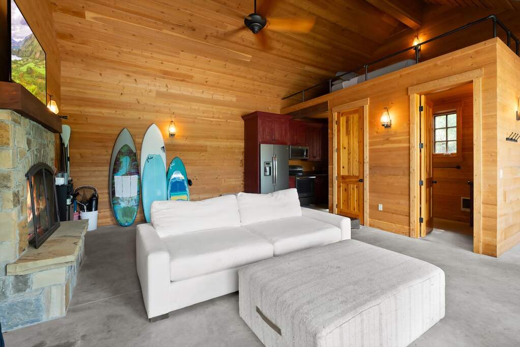 4 Bedroom Single Family Home/House's Image 41