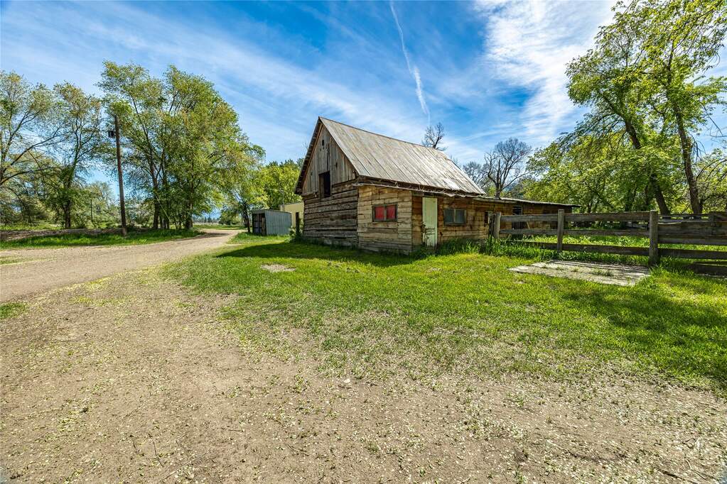 3 Bedroom Single Family Home/House's Image 7