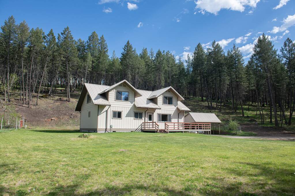 5 Bedroom Single Family Home/House's Image 25