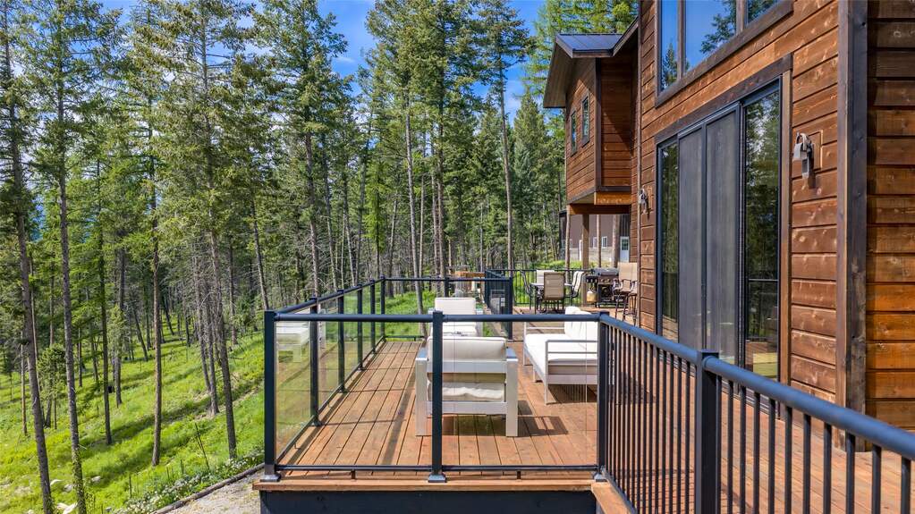 6 Bedroom Single Family Home/House's Image 68