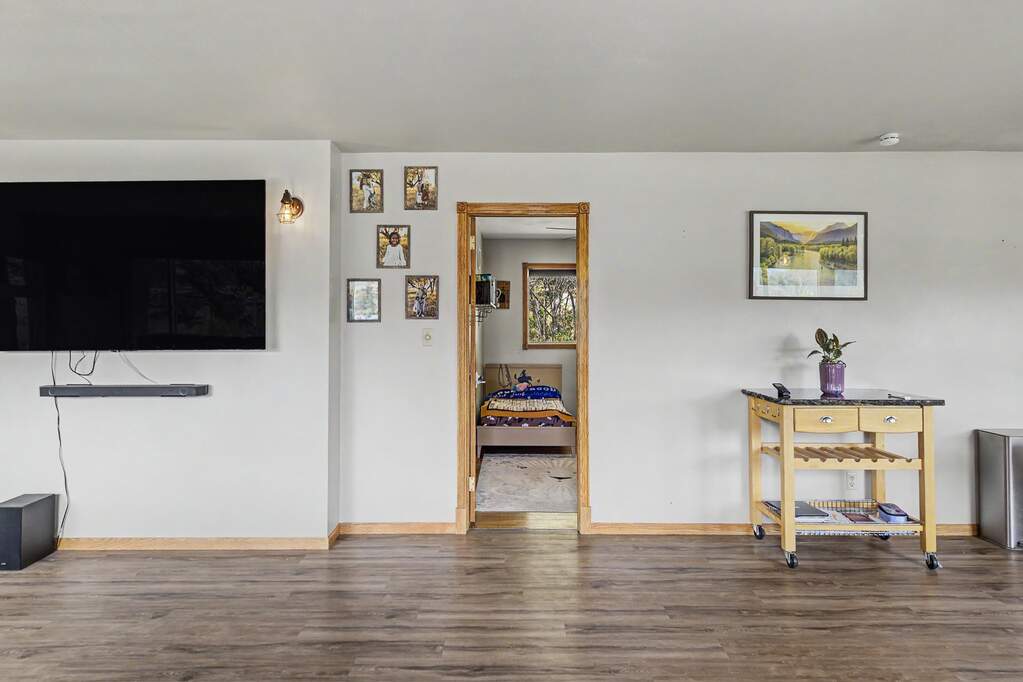4 Bedroom Single Family Home/House's Image 19