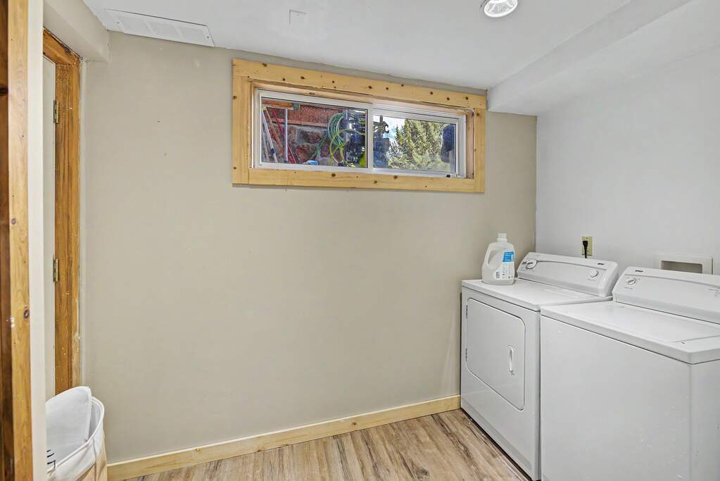 4 Bedroom Single Family Home/House's Image 24