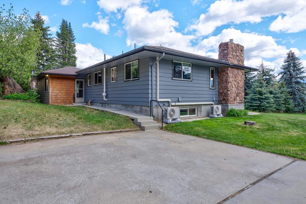 4 Bedroom Single Family Home/House's Image 40