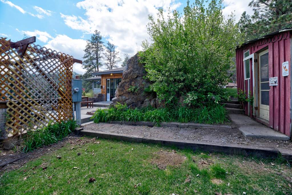4 Bedroom Single Family Home/House's Image 42