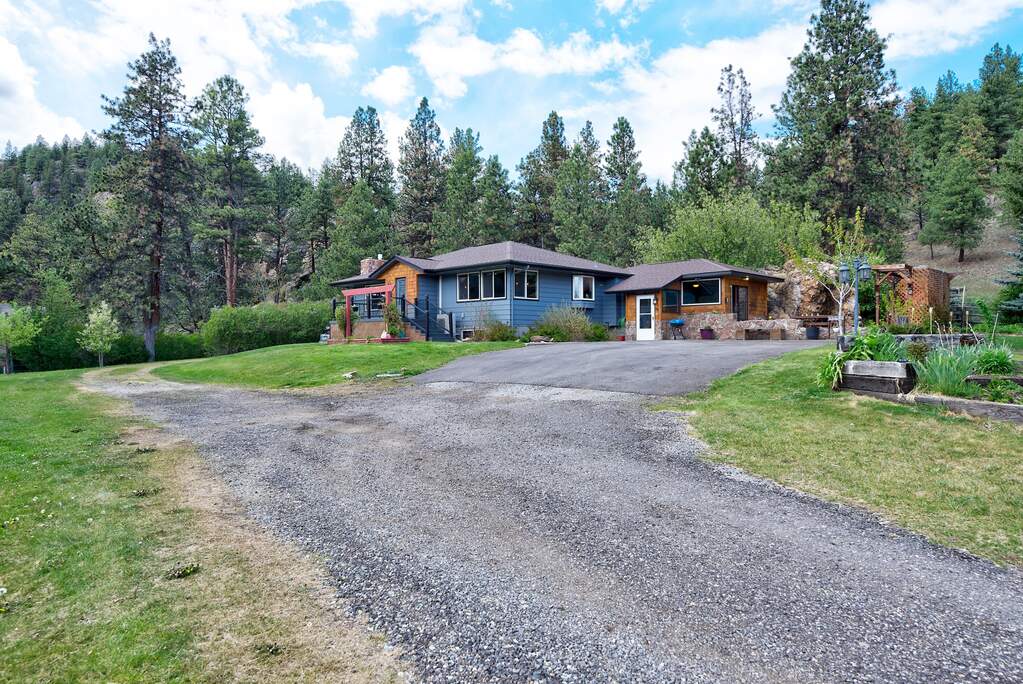 4 Bedroom Single Family Home/House's Image 47