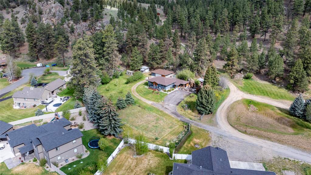 4 Bedroom Single Family Home/House's Image 57