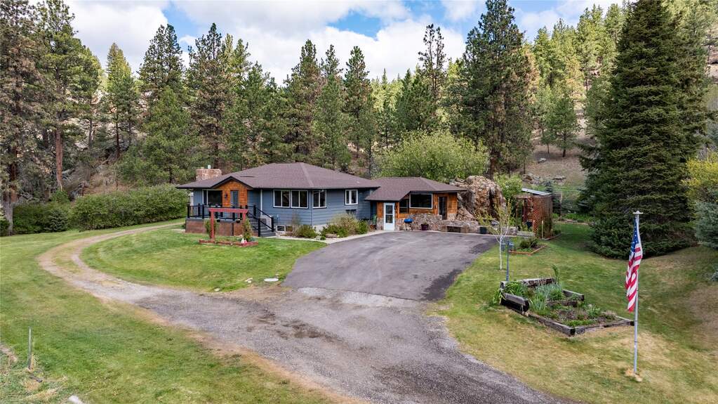 4 Bedroom Single Family Home/House's Image 70