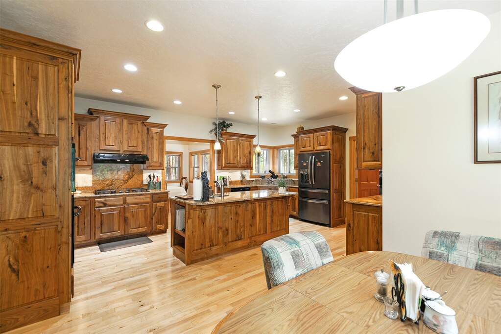 3 Bedroom Single Family Home/House's Image 36