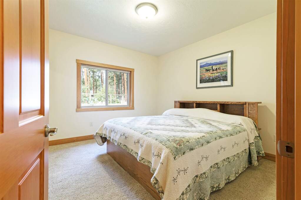 3 Bedroom Single Family Home/House's Image 44