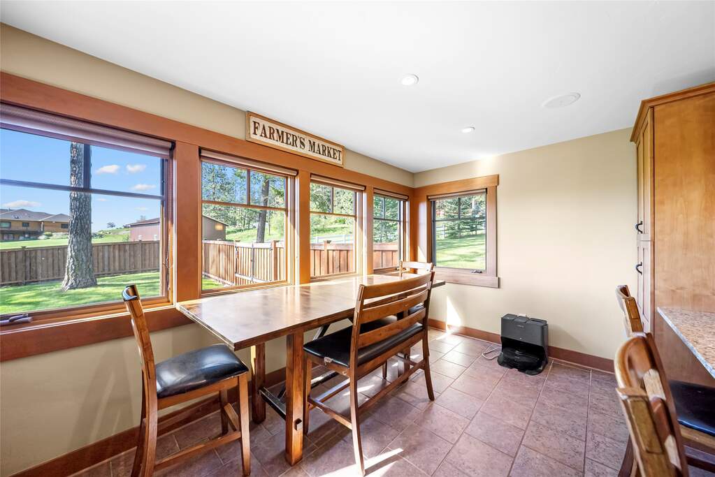 4 Bedroom Single Family Home/House's Image 13