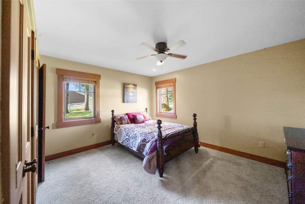 4 Bedroom Single Family Home/House's Image 17