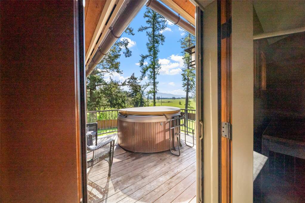 4 Bedroom Single Family Home/House's Image 21