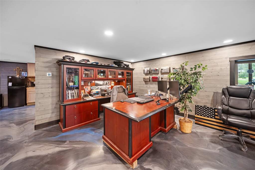 4 Bedroom Single Family Home/House's Image 72