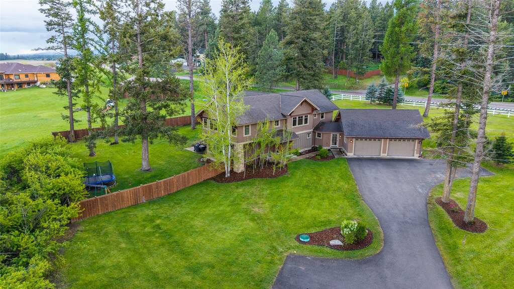 4 Bedroom Single Family Home/House's Image 92