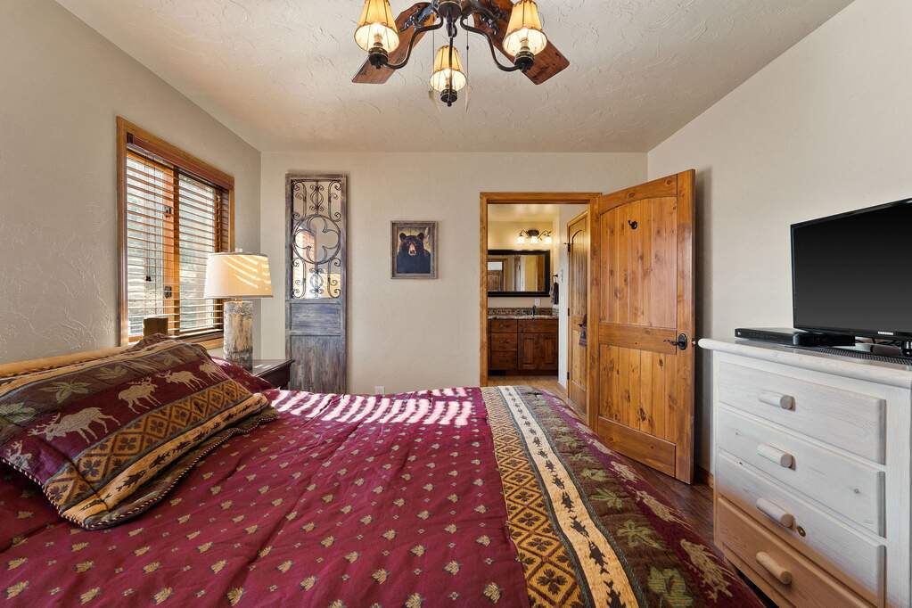 2 Bedroom Single Family Home/House's Image 15