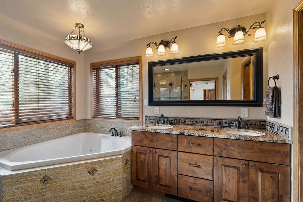 2 Bedroom Single Family Home/House's Image 17