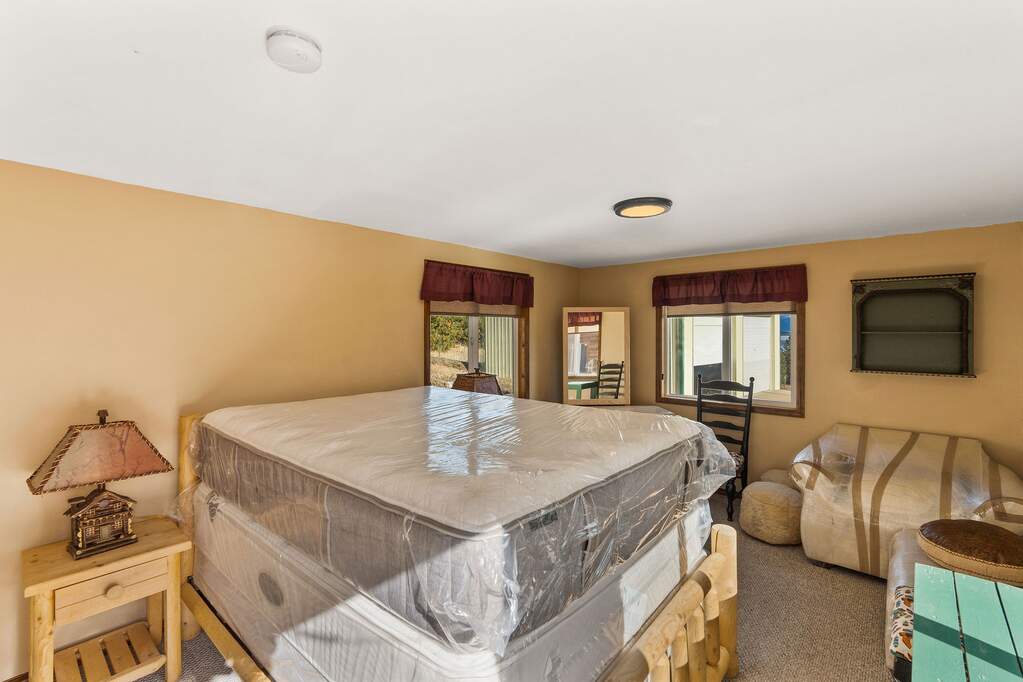 2 Bedroom Single Family Home/House's Image 28