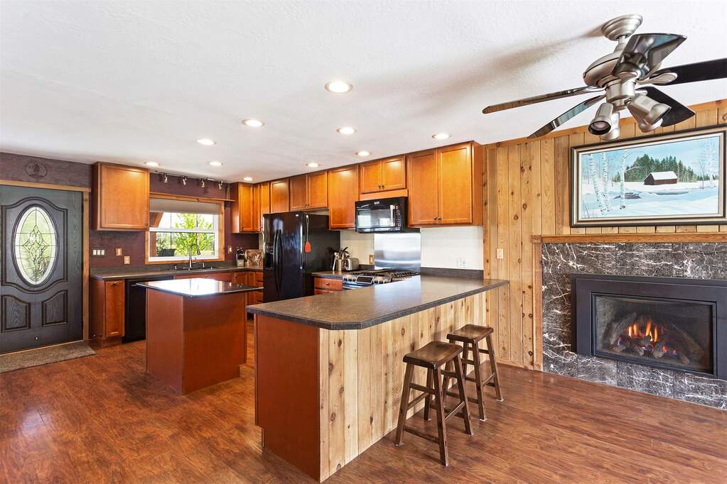 3 Bedroom Single Family Home/House's Image 14