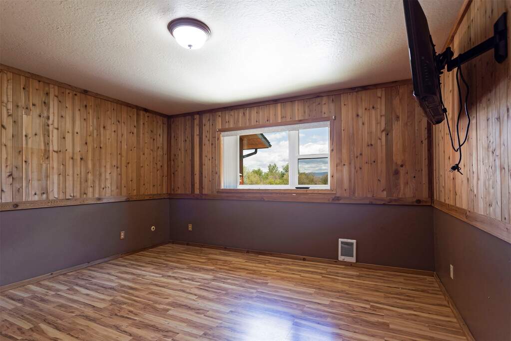 3 Bedroom Single Family Home/House's Image 28