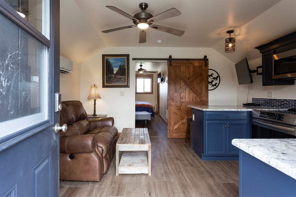 3 Bedroom Single Family Home/House's Image 36