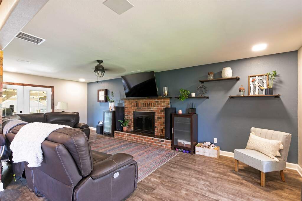 3 Bedroom Single Family Home/House's Image 7