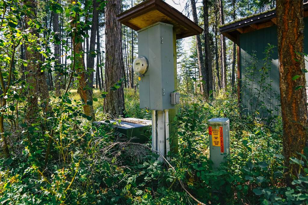 Land/Vacant Land's Image 9