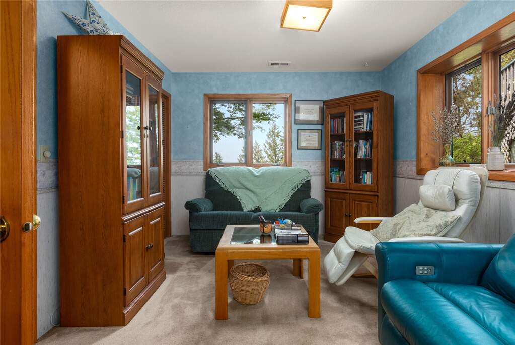 2 Bedroom Single Family Home/House's Image 24