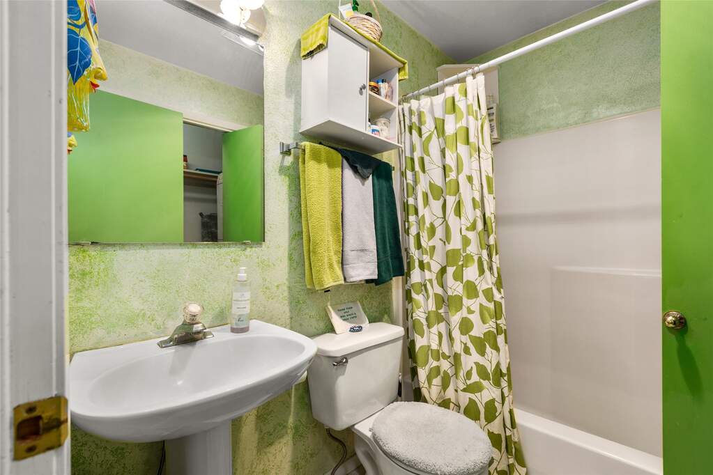 2 Bedroom Single Family Home/House's Image 32